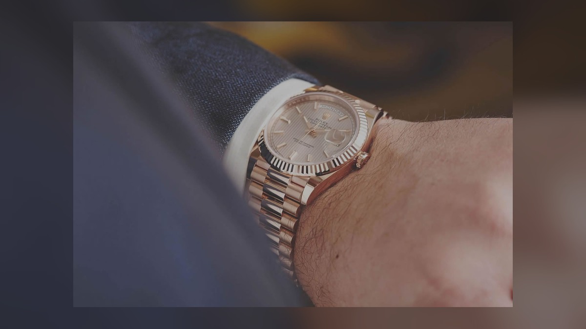 Day-Date style watch used as the DayDate2 terms page image